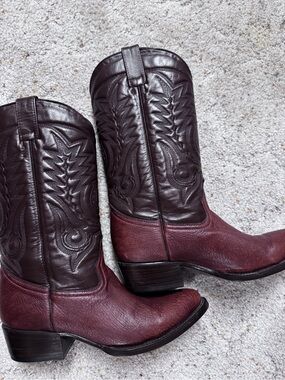 African Elk Two-Tone Wine and Dark Brown Western Boots